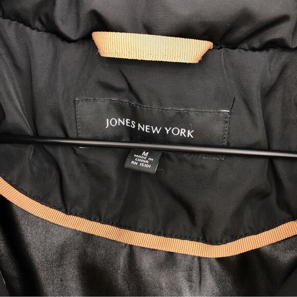 JONES NEW YORK Belted Puffer Jacket Faux Fir Trim Black M - Picture 9 of 14